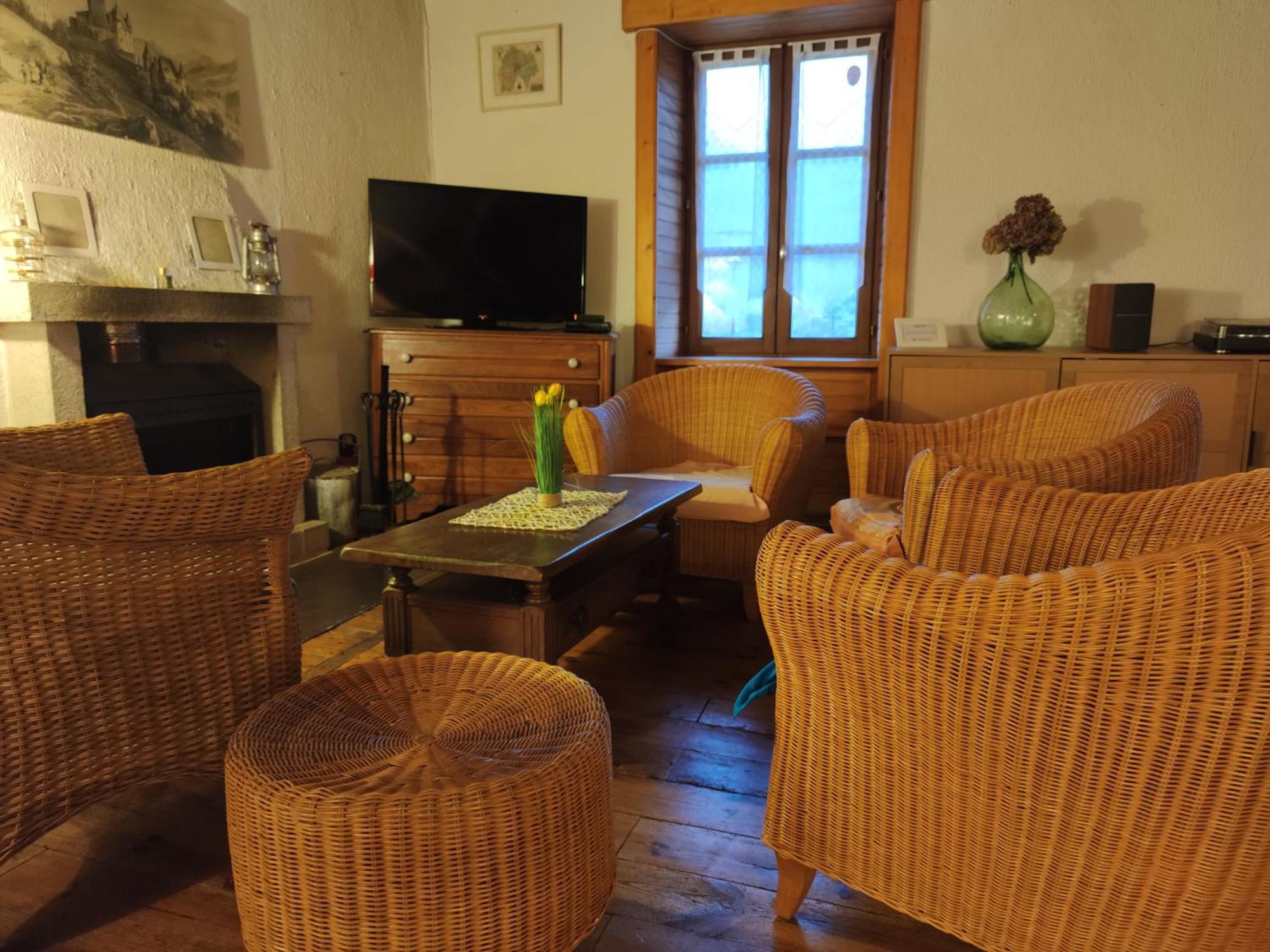 Maison Familiale Et Authentique Saint-Jacques-des-Blats 외부 사진